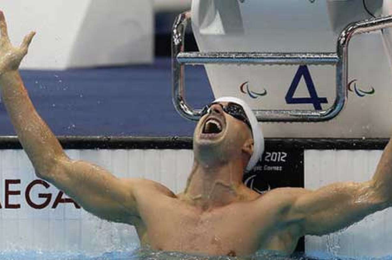 Benoit Huot wins gold medal