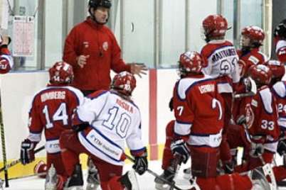 Canadian hockey in crisis? Ontario Minor Hockey looks at skills