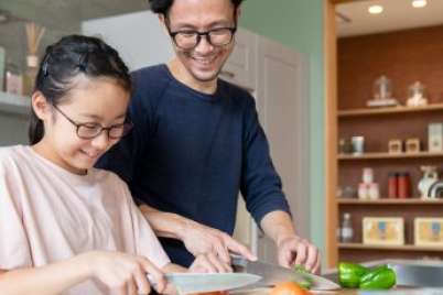 5 nutrition hacks for busy families + free printable