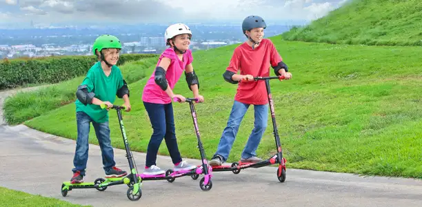 children's flicker scooter