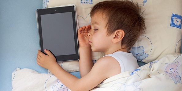 Study finds that smartphones in the bedroom impact kids’ sleep even when they are off