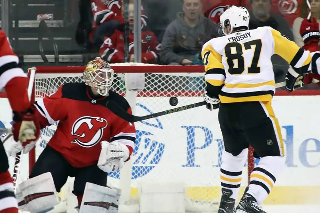 Is Sidney Crosby the best baseball player from Canada? Active For Life