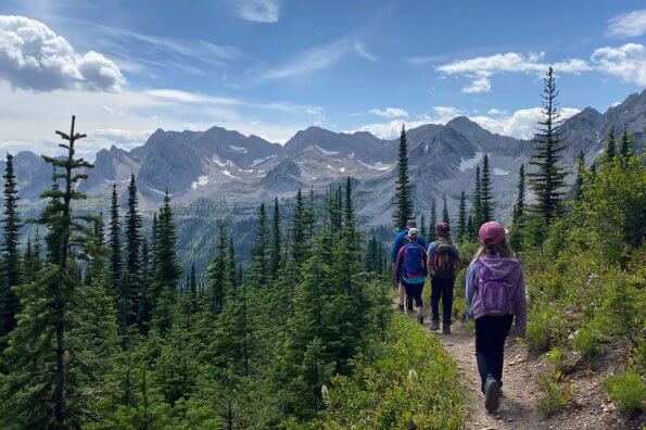 19 simple ways to raise kids who love being active