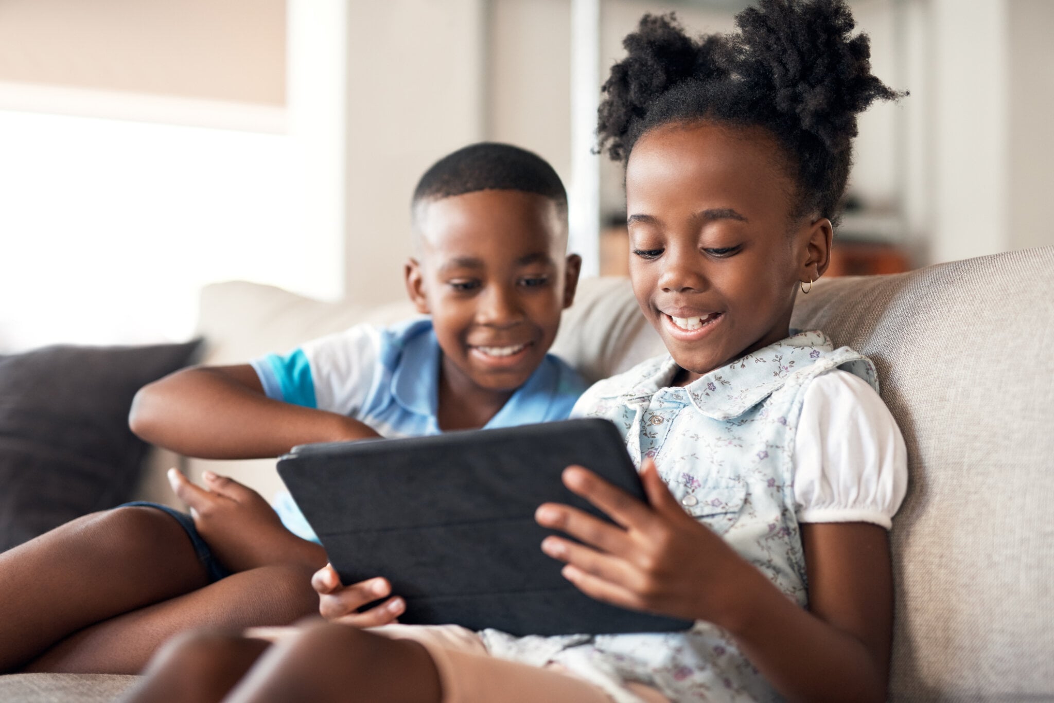 How much screen time should kids get? Learn what the recommended screen