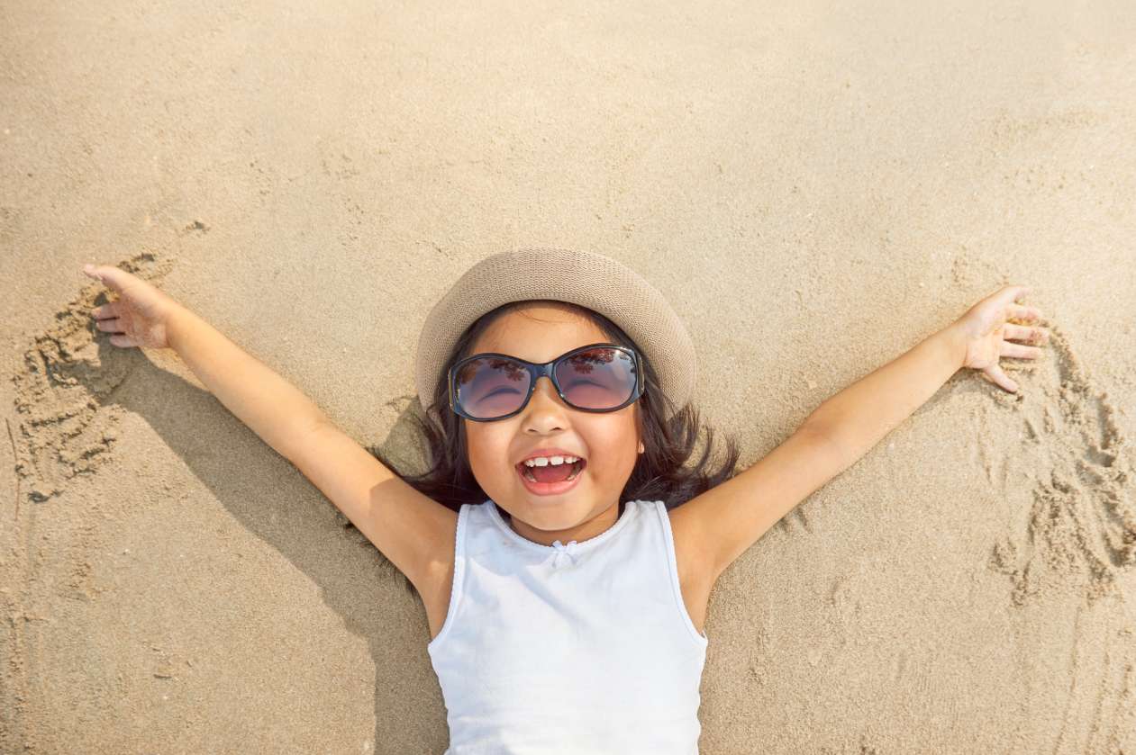 21 fun and active games for kids to play on the beach