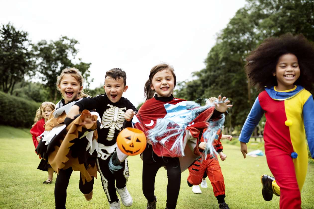 12 active games to make your Halloween party a hit