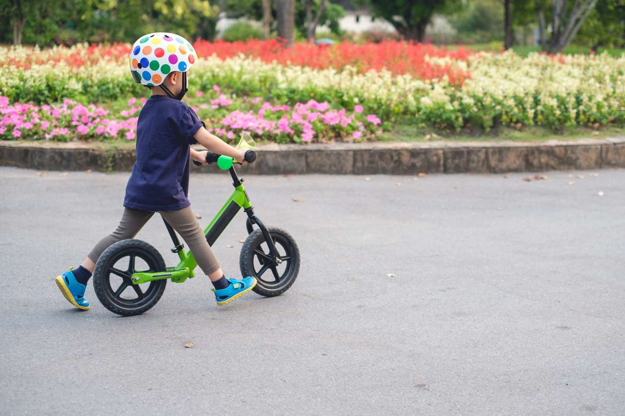 11 toys to get babies, toddlers, and preschoolers moving this summer