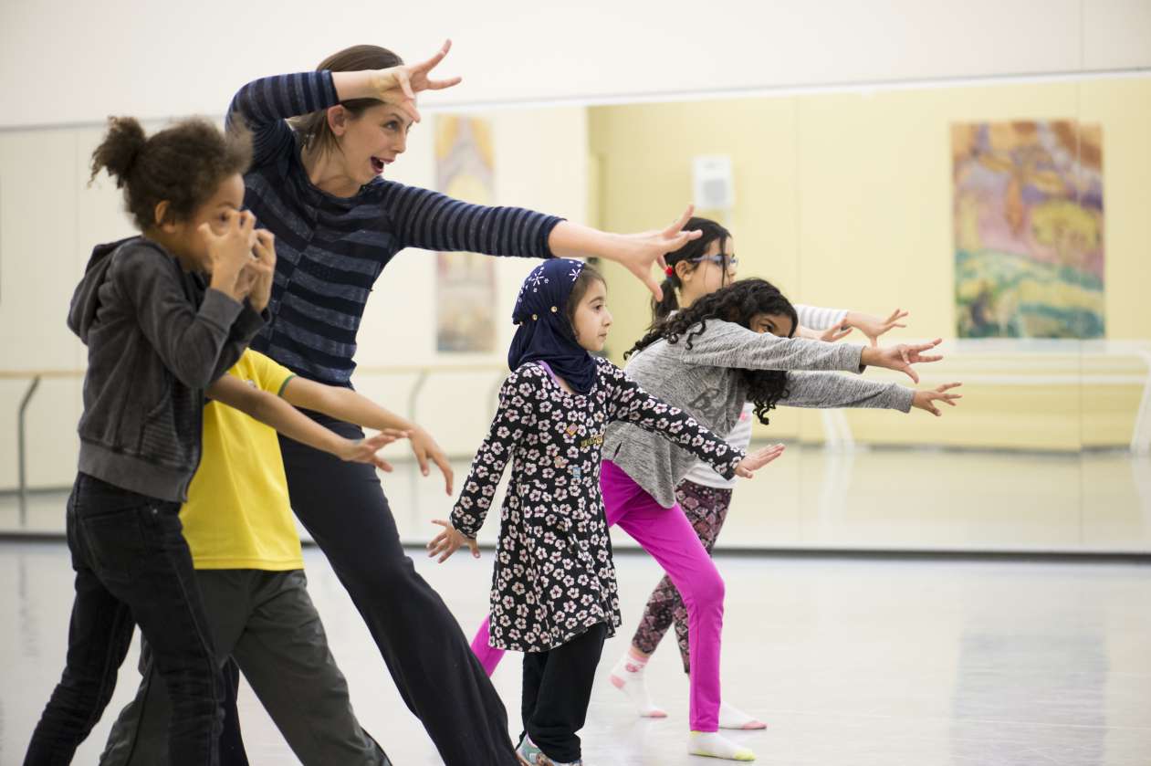Cinq façons dont la danse enrichit la vie des enfants