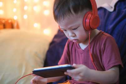 Summer challenge: Limiting screen time in favour of the sun