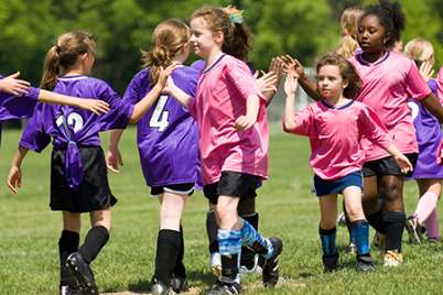 6 conseils pour faire naître l’esprit sportif chez les enfants