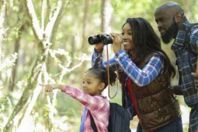 8 ways to make hiking fun for little kids