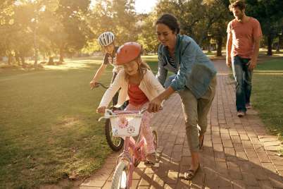 How to teach kids to pedal their bikes properly