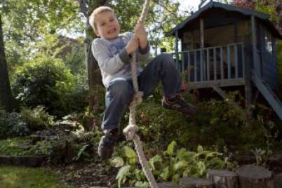How to create a “risky play” backyard playground