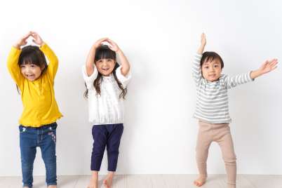 49 activités physiques plaisantes à faire avec des enfants de 2 à 4 ans