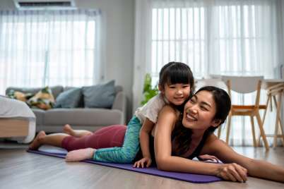 6 mood-boosting yoga poses to try with kids