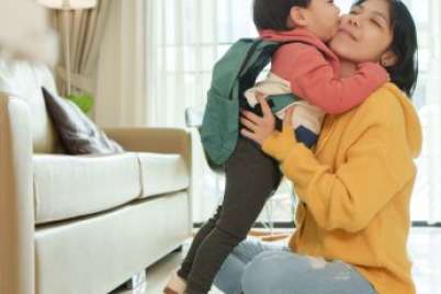 10 tiny mindfulness habits to try with your family