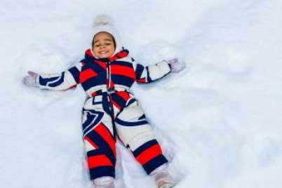 Winter scavenger hunt + free printable