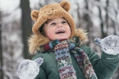5 good reasons why kids should play outdoors in winter